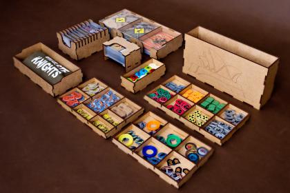 Insert pasujący do gry Waste Knights