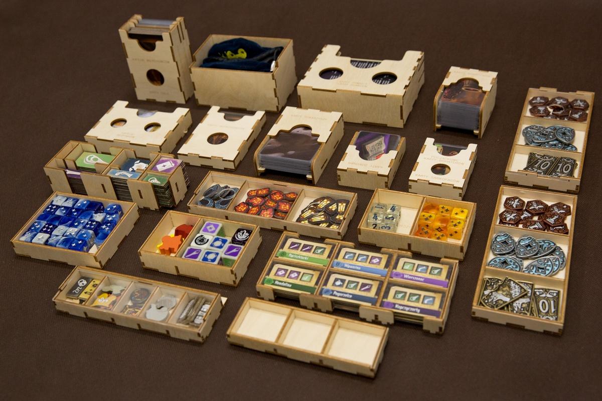 Insert pasujący do gry Kupcy z Nocnego Traktu