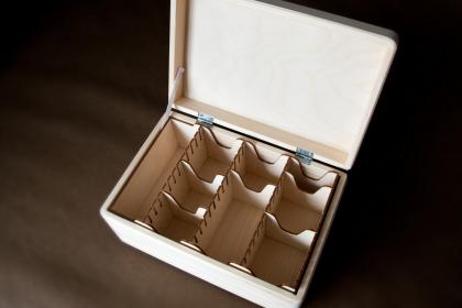 Skrzynia kolekcjonerska na karty H2