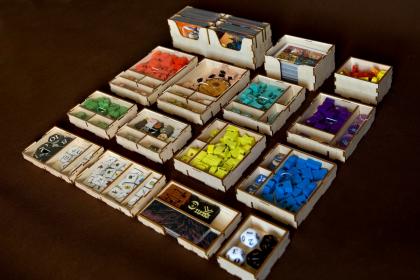 Insert pasujący do gry ROOT - gra podstawowa