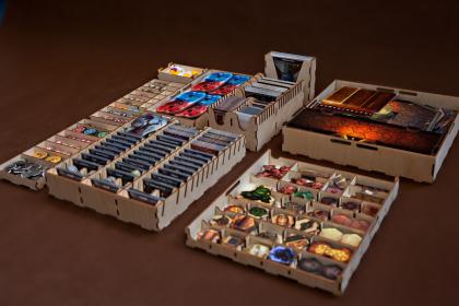 Insert pasujący do gry Gloomhaven