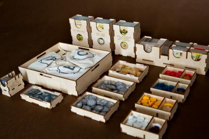 Insert pasujący do gry Great Western Trail: Argentyna