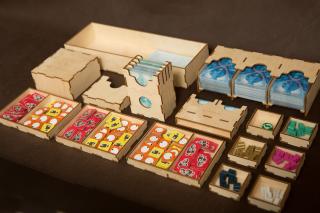 Insert pasujący do gry Na Dnie Morza